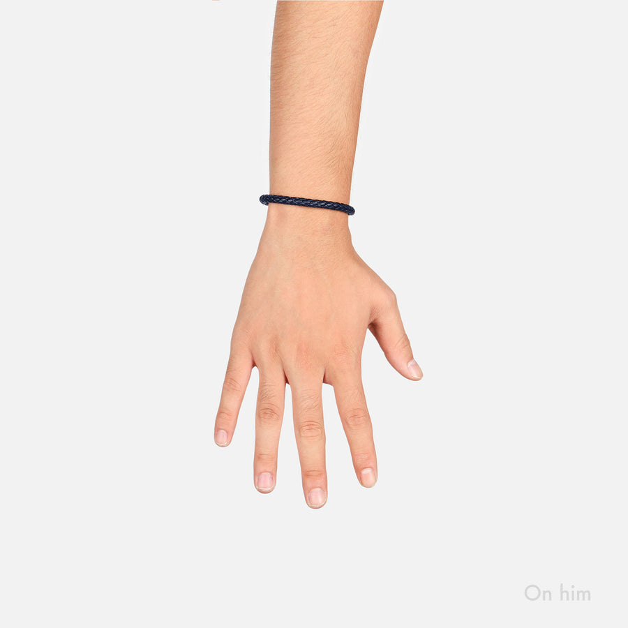 Wve Cuff
